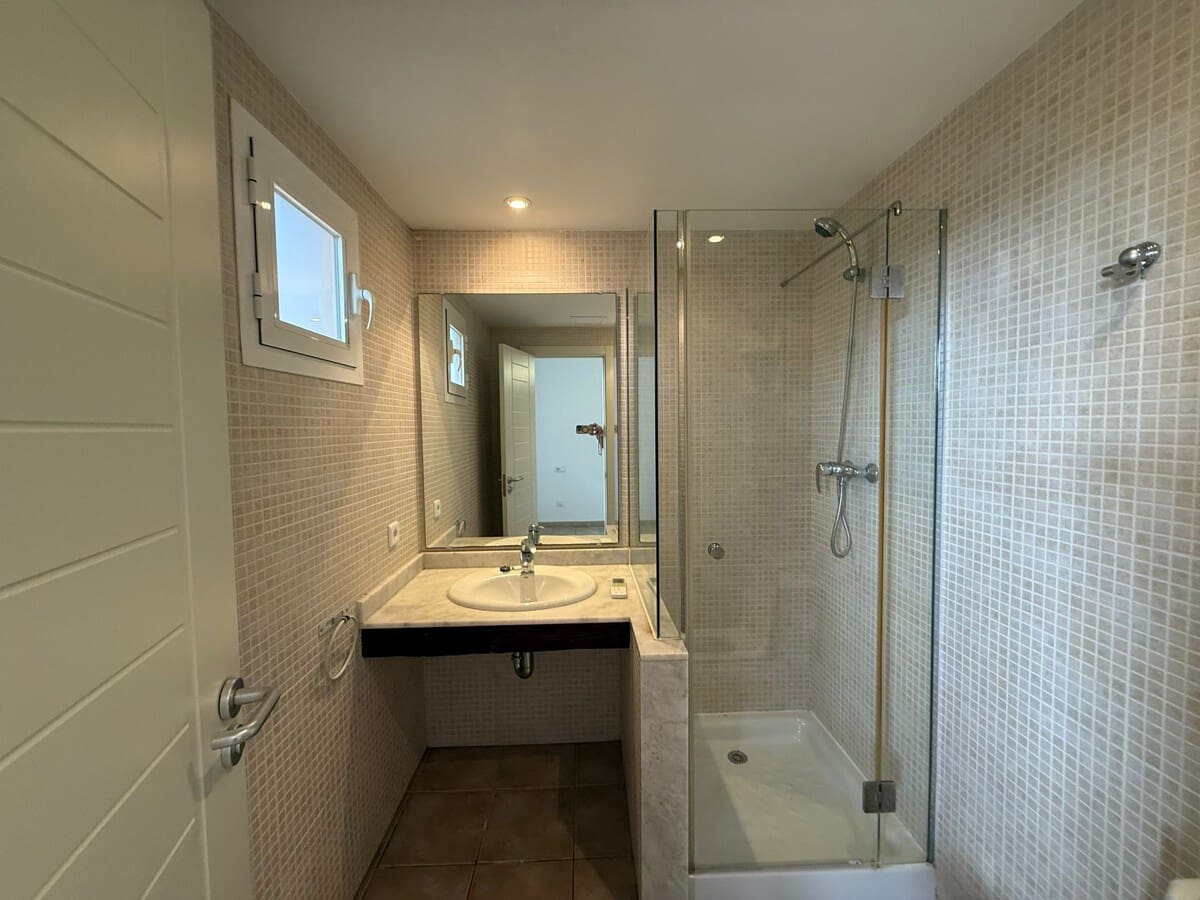 2 Zimmer Reihenhaus zu verkaufen in Cala Vinyes / Cala Vinyas / Cala Vinas mit Pool Garage - 630.000 € (Ref: 9467752)