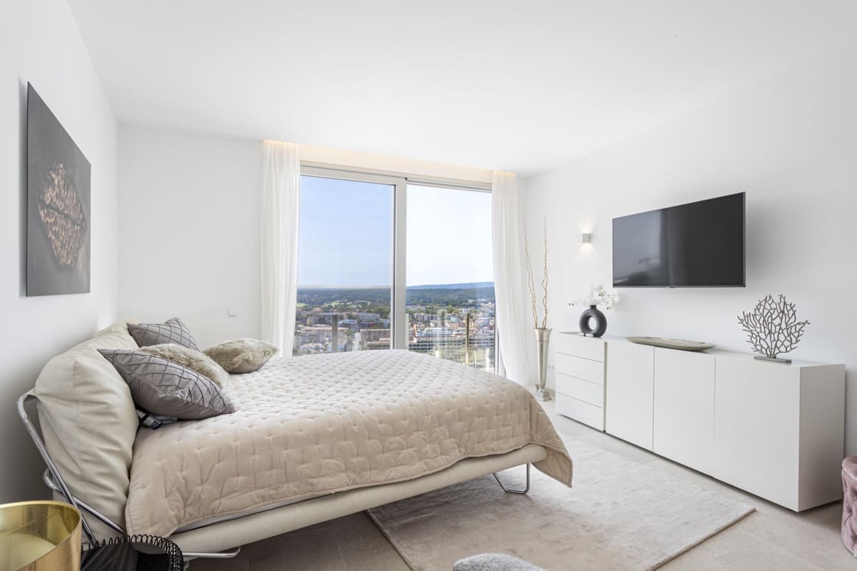 3 bedroom Villa for sale in Santa Ponsa with pool garage - € 4,250,000 (Ref: 9488011)