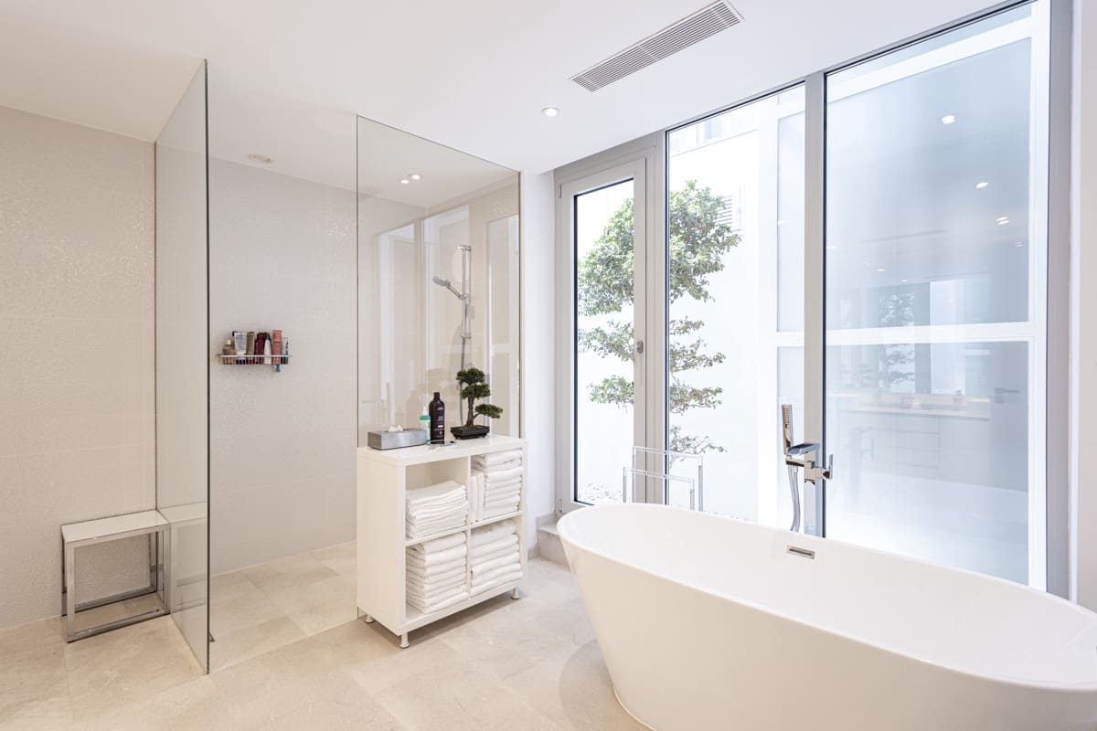 3 bedroom Villa for sale in Santa Ponsa with pool garage - € 4,250,000 (Ref: 9488011)