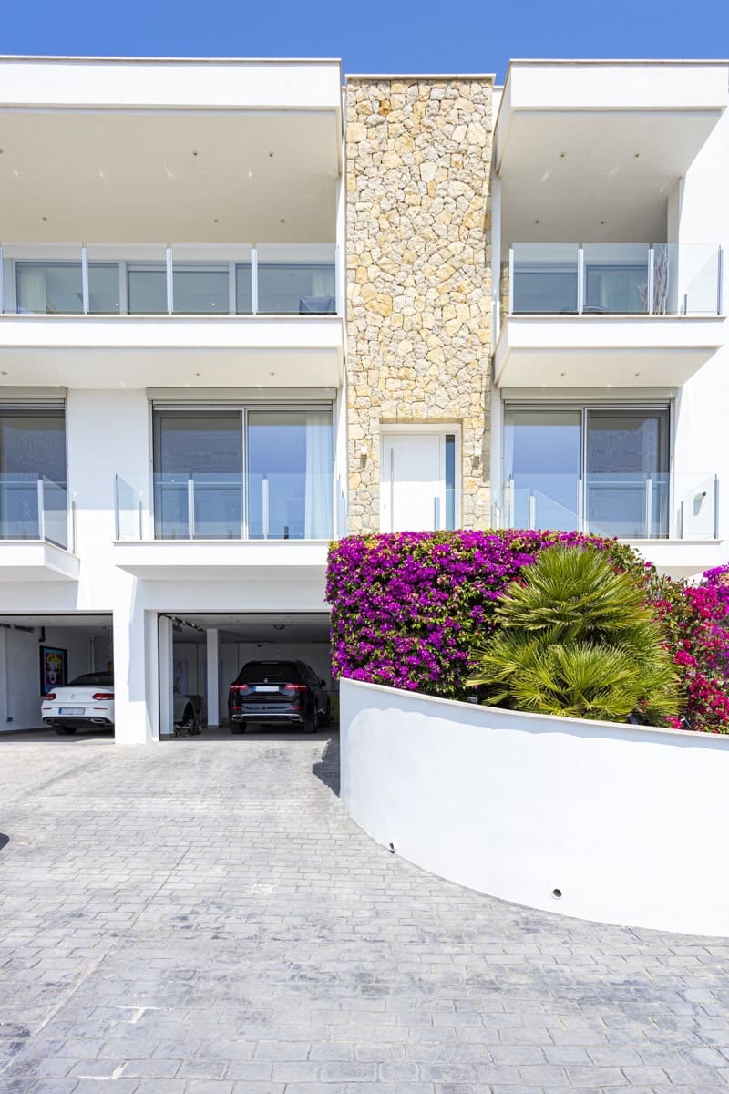 3 bedroom Villa for sale in Santa Ponsa with pool garage - € 4,250,000 (Ref: 9488011)