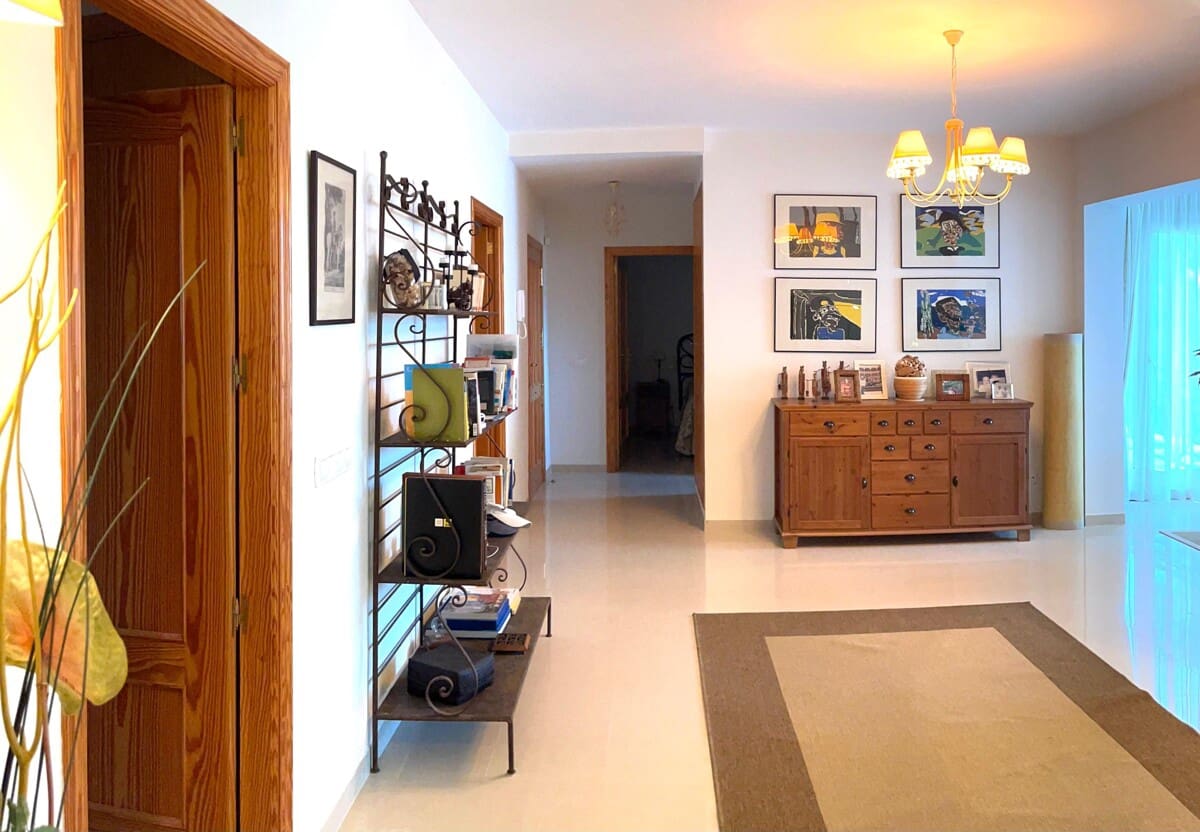 3 chambre Appartement à vendre à Santa Ponsa avec garage - 840 000 € (Ref: 9493882)