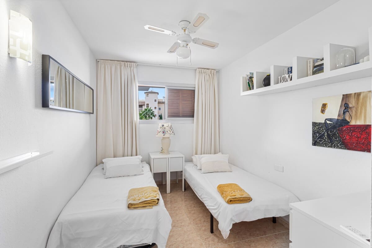 2 soveværelse Lejlighed til salg i Puerto Portals med swimmingpool - € 900.000 (Ref: 9532929)