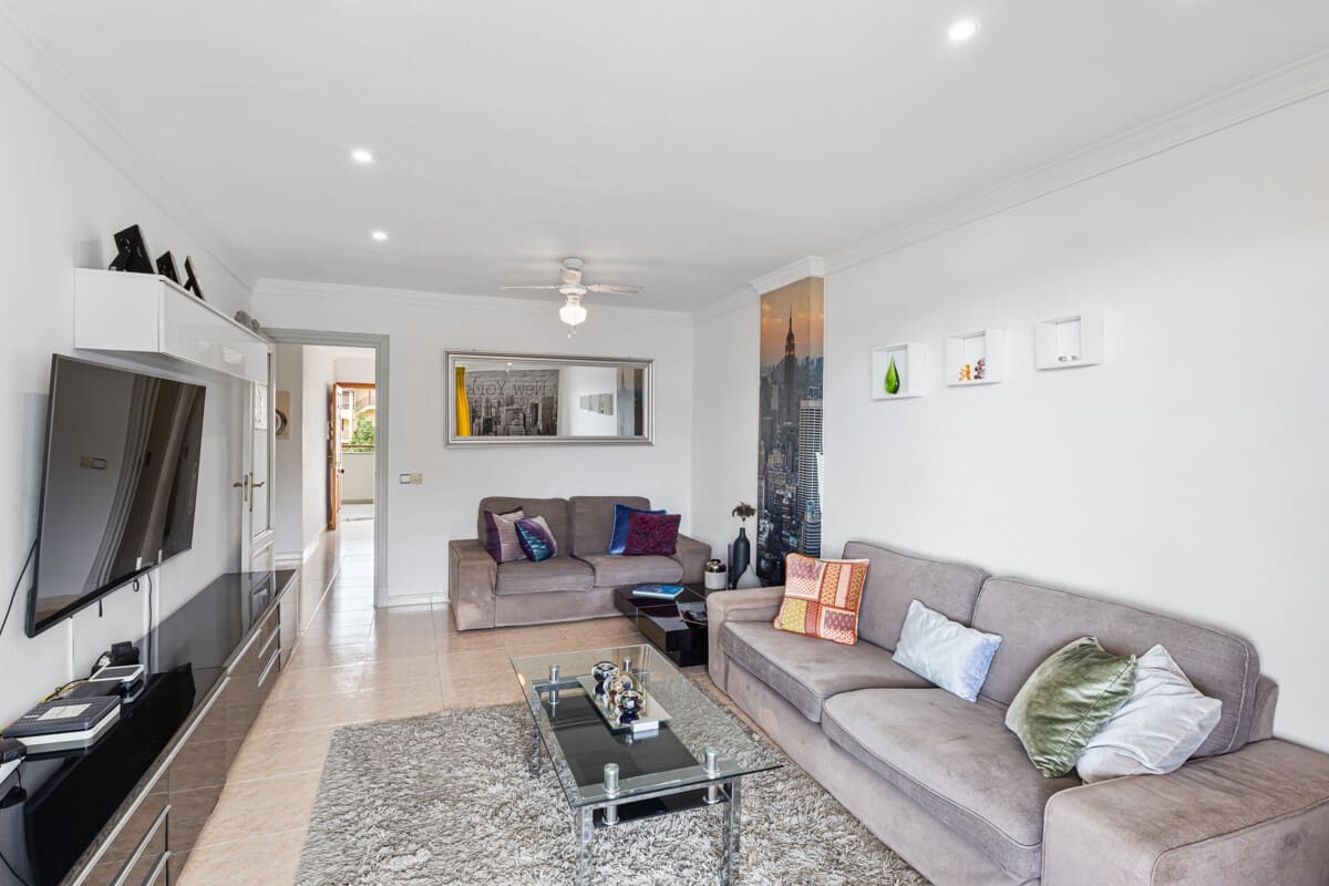 2 soveværelse Lejlighed til salg i Puerto Portals med swimmingpool - € 900.000 (Ref: 9532929)