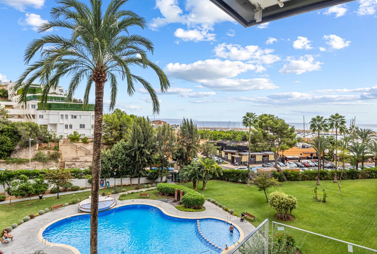 2 soveværelse Lejlighed til salg i Puerto Portals med swimmingpool - € 900.000 (Ref: 9532929)