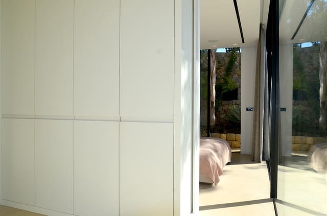 Chalet de 5 habitaciones en Bendinat, Calvià en venta con piscina garaje - 6.500.000 € (Ref: 9535084)