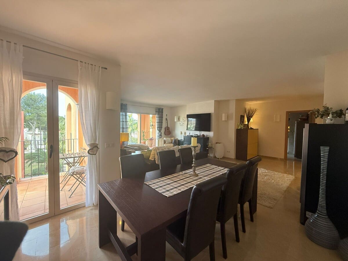 Ático de 3 habitaciones en Santa Ponsa en venta con piscina garaje - 1.640.000 € (Ref: 9535385)