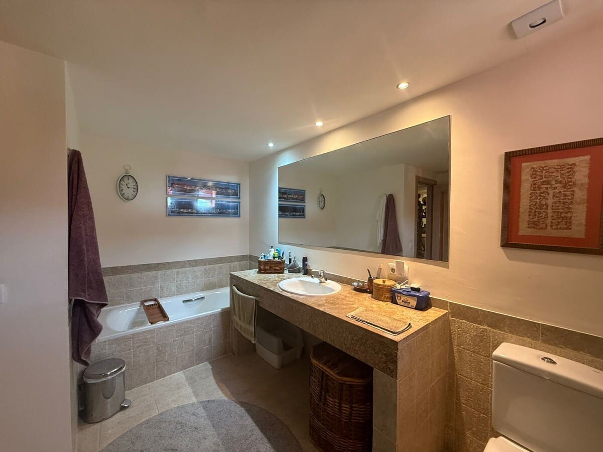 Ático de 3 habitaciones en Santa Ponsa en venta con piscina garaje - 1.640.000 € (Ref: 9535385)