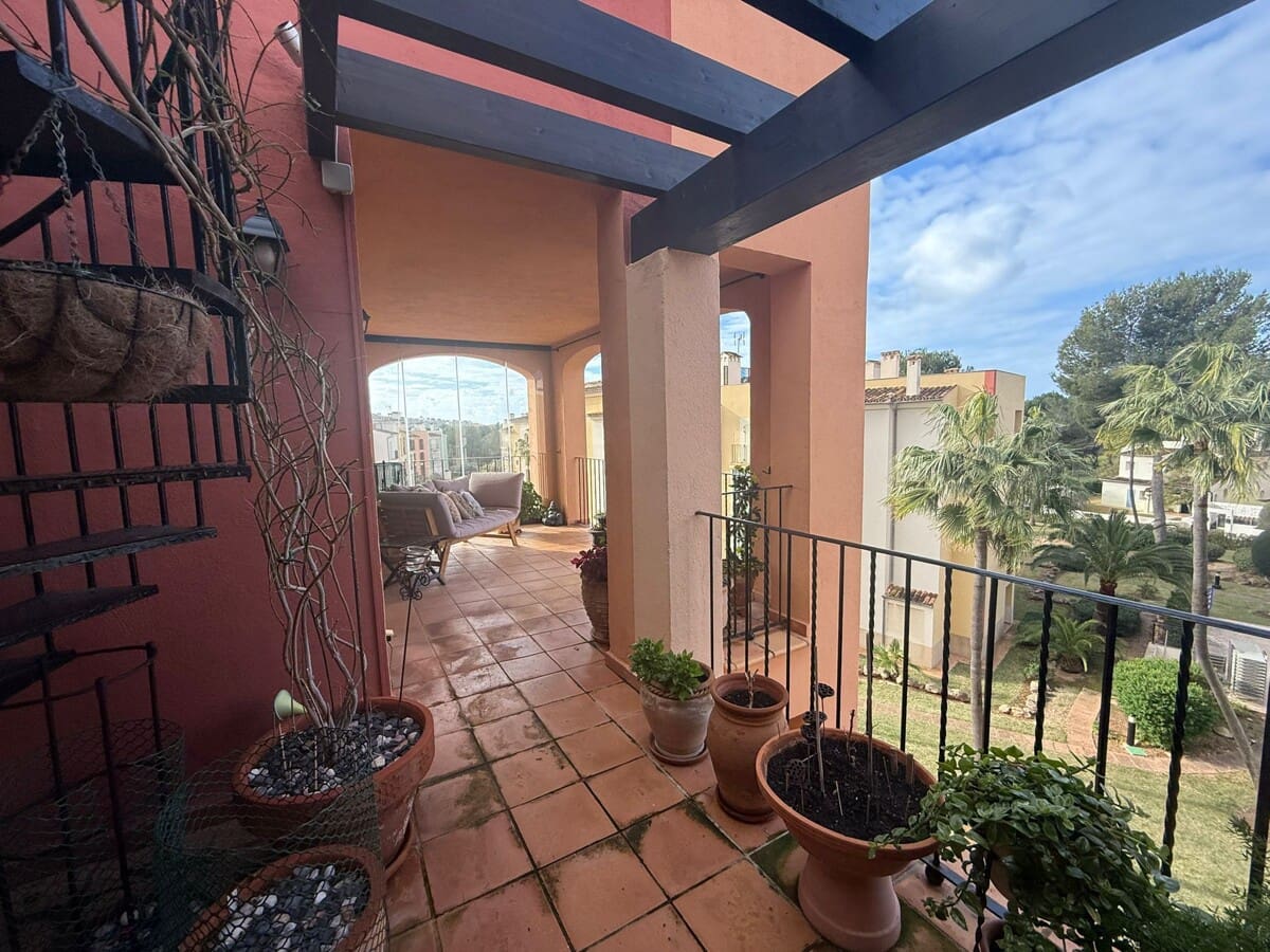 Ático de 3 habitaciones en Santa Ponsa en venta con piscina garaje - 1.640.000 € (Ref: 9535385)