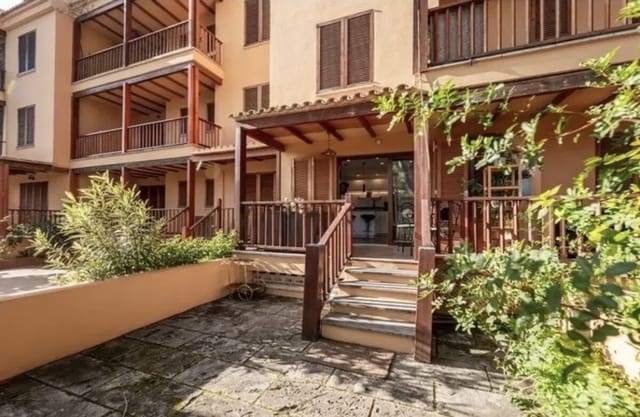 1 soverom Leilighet til salgs i Santa Ponsa, Calvià med svømmebasseng garasje - € 355 000 (Ref: 9548643)
