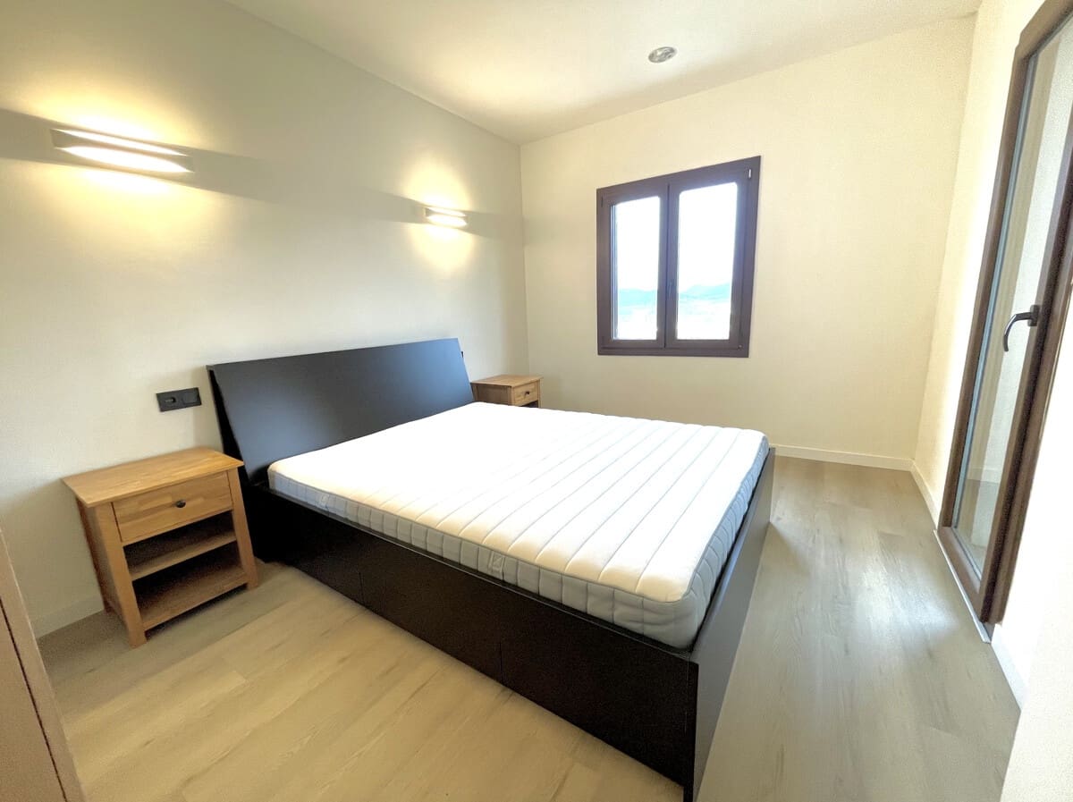 2 slaapkamer Flat te koop in Santa Ponsa met zwembad - € 545.000 (Ref: 9584527)