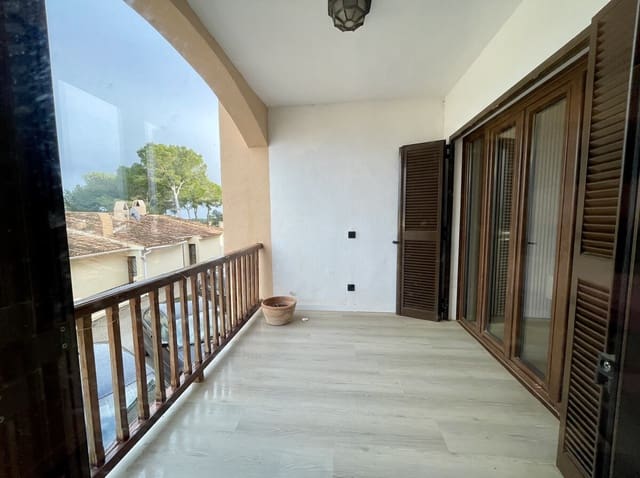 2 slaapkamer Flat te koop in Santa Ponsa, Calvià met zwembad - € 545.000 (Ref: 9584527)