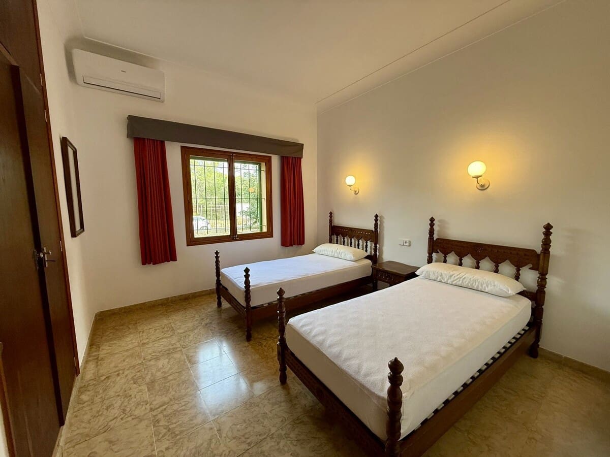 Maison de Ville de 3 chambres à louer à Torrenova - 3 200 € (Ref: 9613914)