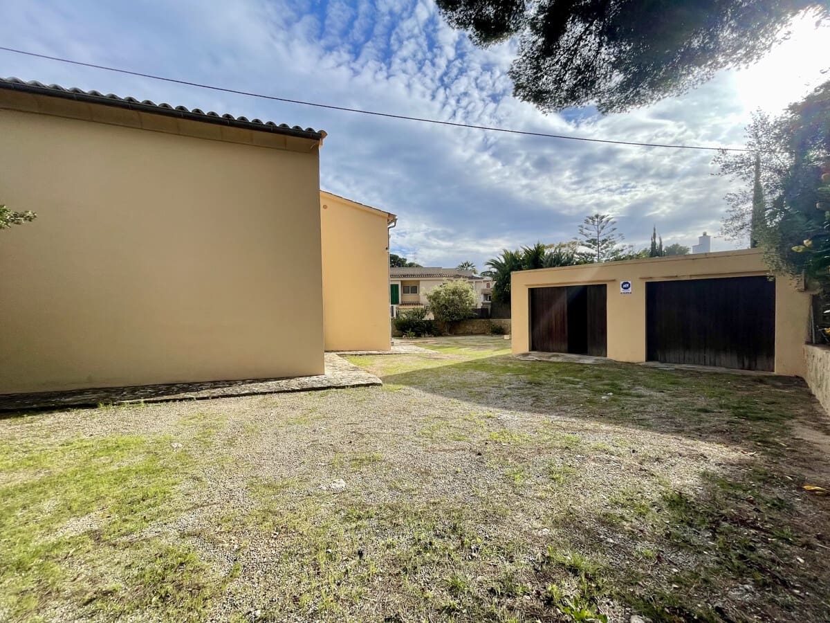 Maison de Ville de 3 chambres à louer à Torrenova - 3 200 € (Ref: 9613914)