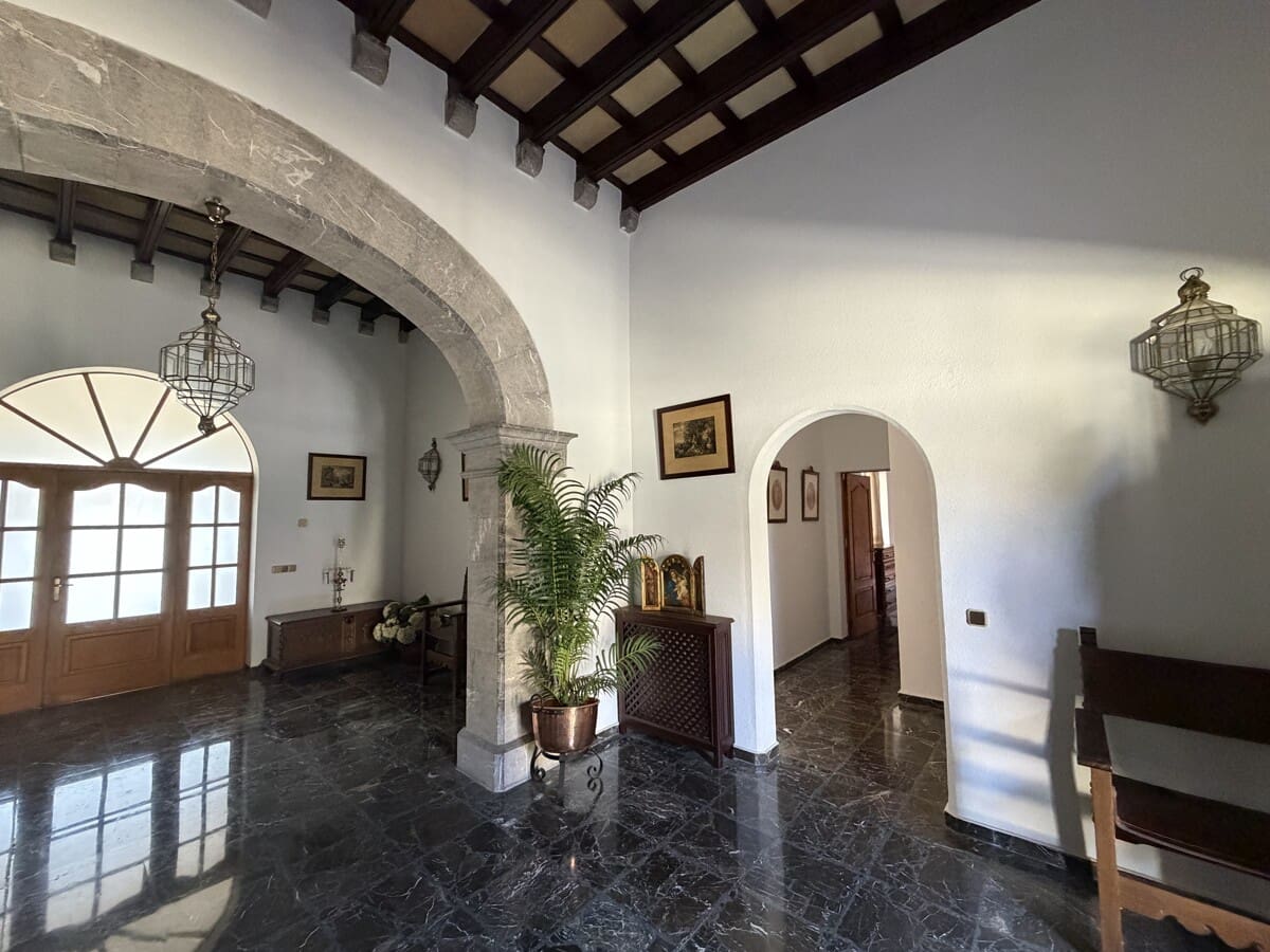 6 Zimmer Villa zu verkaufen in Palma de Mallorca mit Pool Garage - 2.650.000 € (Ref: 9636110)