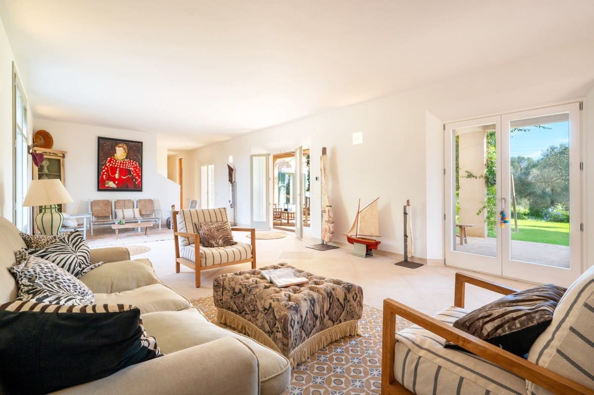 5 bedroom Finca/Country House for sale in Sa Rapita / La Rapita with pool - € 3,950,000 (Ref: 9645877)