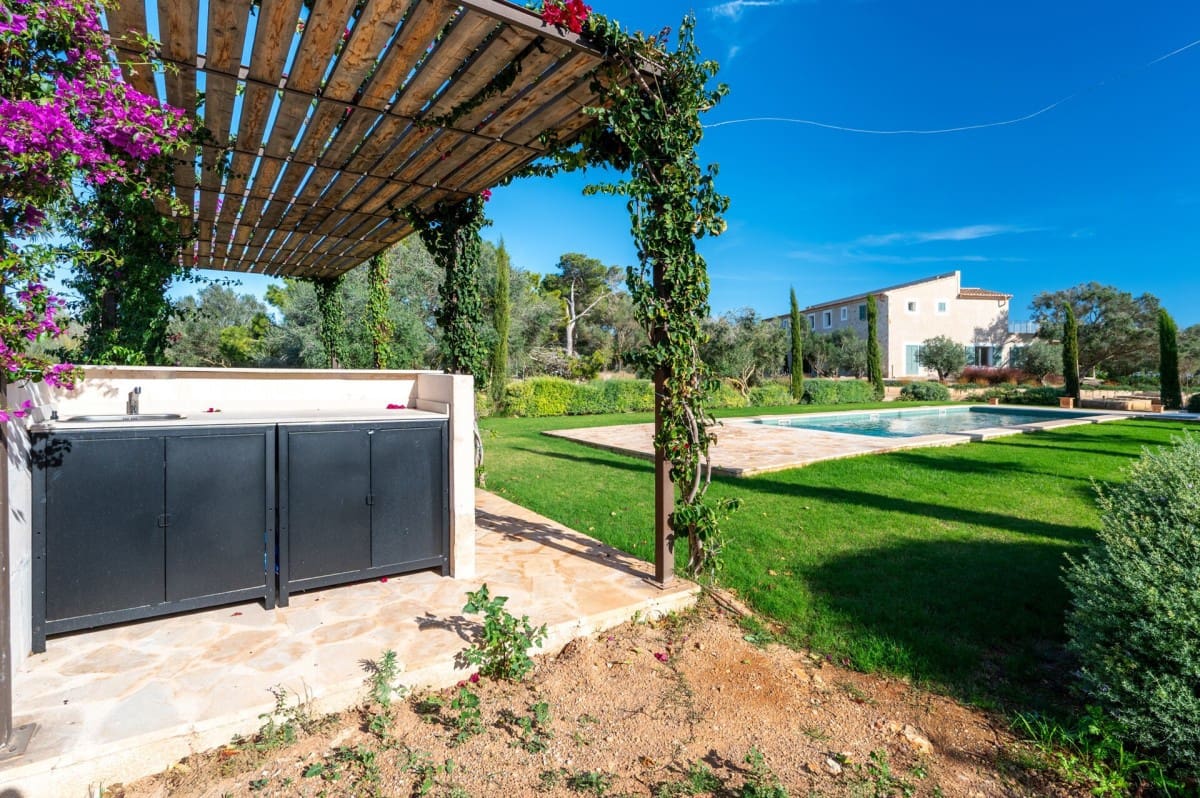 5 bedroom Finca/Country House for sale in Sa Rapita / La Rapita with pool - € 3,950,000 (Ref: 9645877)