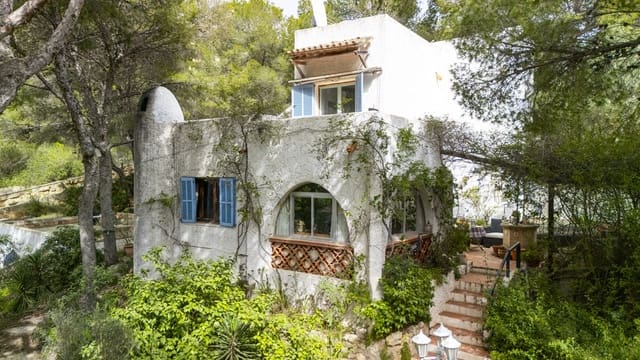 3 soverom Villa til salgs i Costa de la Calma, Calvià med garasje - € 995 000 (Ref: 9654429)