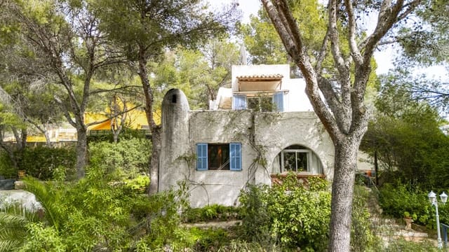 3 soverom Villa til salgs i Costa de la Calma, Calvià med garasje - € 995 000 (Ref: 9654429)