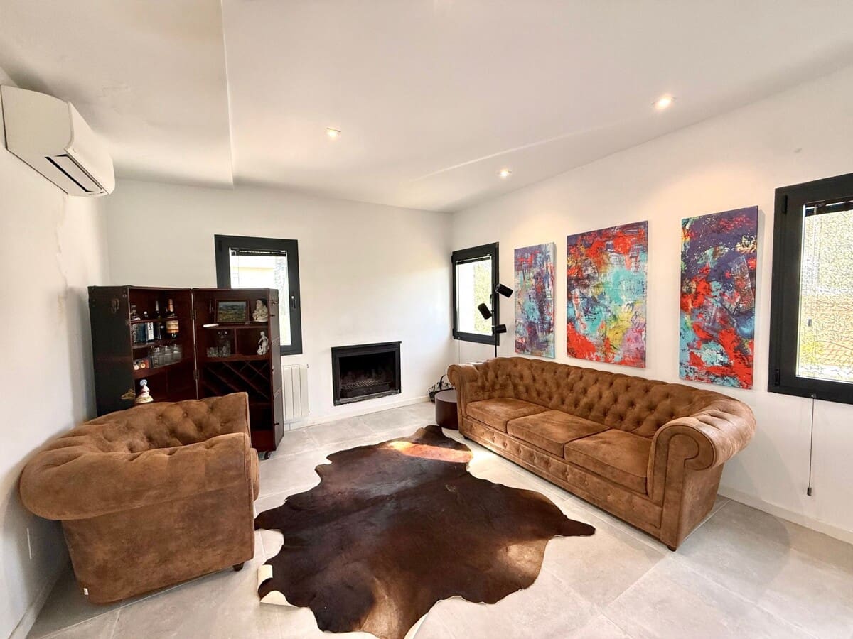 3 bedroom Villa for sale in Santa Ponsa with pool garage - € 2,350,000 (Ref: 9694308)