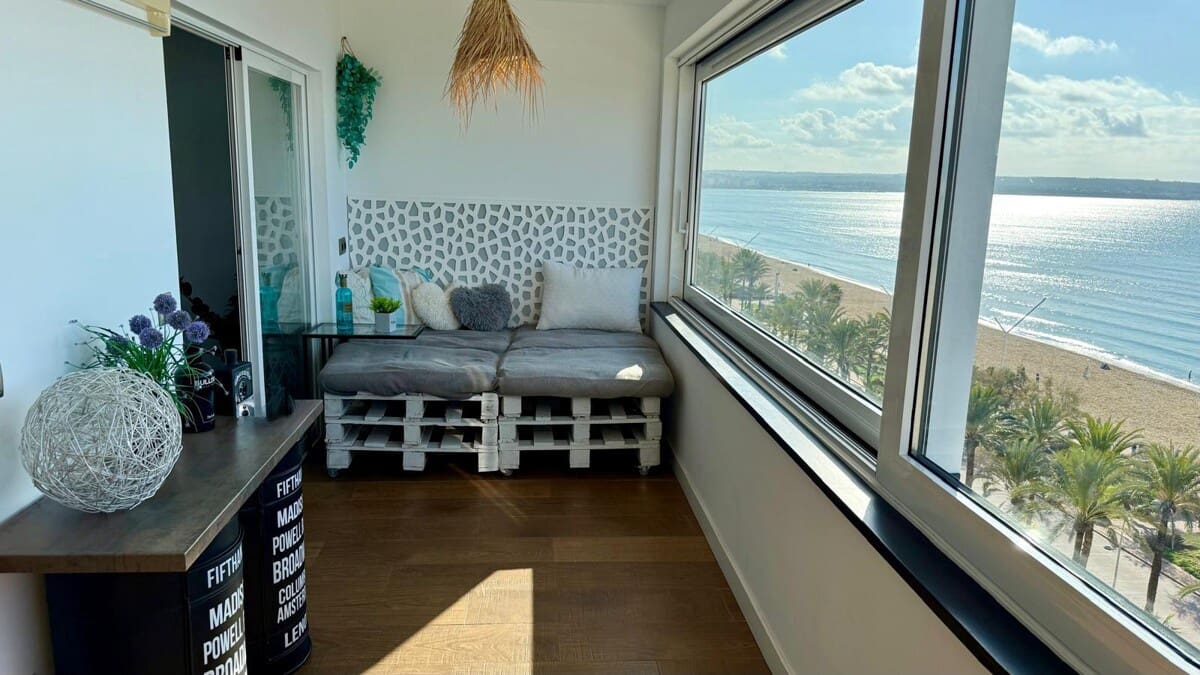 2 bedroom Flat for sale in Can Pastilla with garage - € 695,000 (Ref: 9734127)