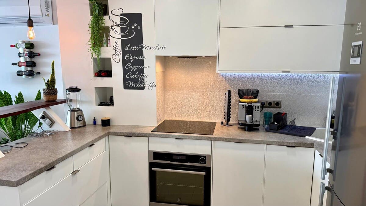 2 bedroom Flat for sale in Can Pastilla with garage - € 695,000 (Ref: 9734127)