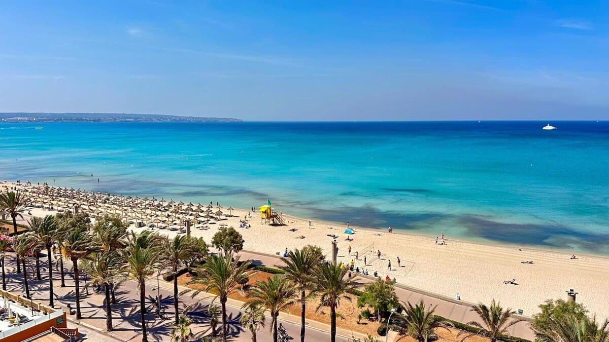 2 bedroom Flat for sale in Can Pastilla with garage - € 695,000 (Ref: 9734127)