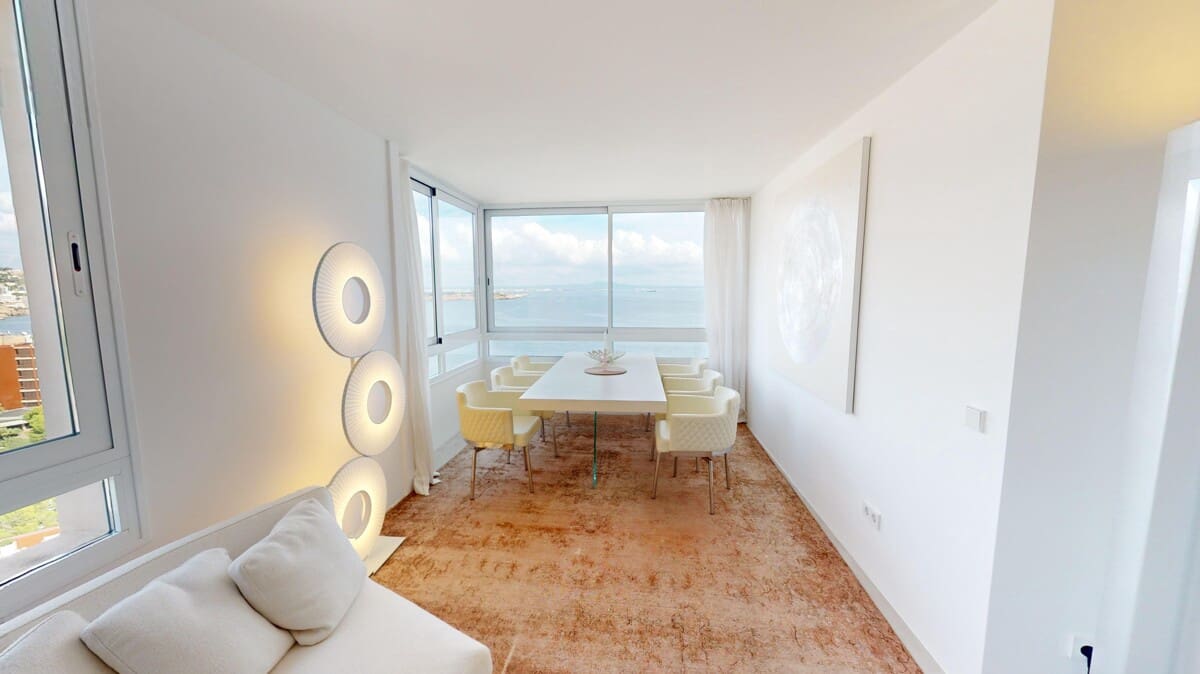 2 bedroom Penthouse for sale in Illetas with pool garage - € 945,000 (Ref: 9734128)