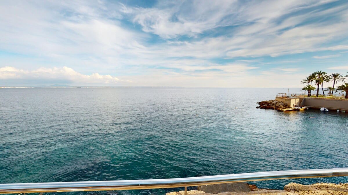 2 bedroom Penthouse for sale in Illetas with pool garage - € 945,000 (Ref: 9734128)