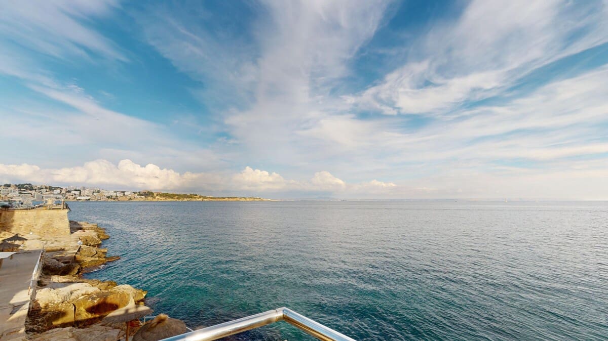 2 bedroom Penthouse for sale in Illetas with pool garage - € 945,000 (Ref: 9734128)