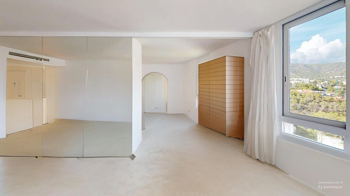 2 bedroom Penthouse for sale in Illetas with pool garage - € 945,000 (Ref: 9734128)