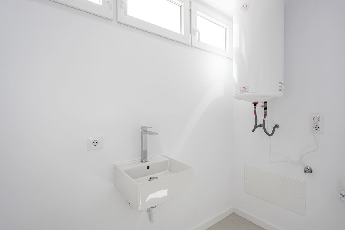 2 bedroom Penthouse for sale in Santa Ponsa with garage - € 1,750,000 (Ref: 9750958)