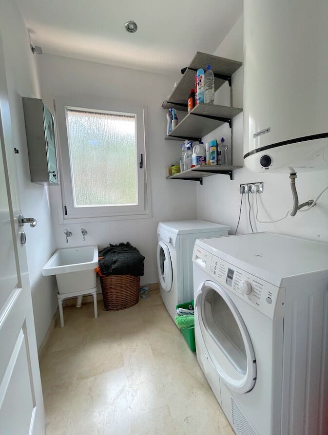 3 quarto Moradia para arrendar em Costa de la Calma com piscina - 5 500 € (Ref: 9755229)