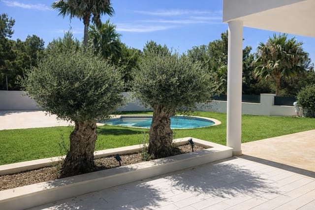4 soverom Villa til leie i Santa Ponsa, Calvià med svømmebasseng - € 10 000 (Ref: 9786773)