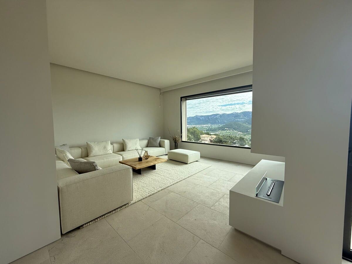 3 bedroom Villa for sale in Puerto de Andratx with pool garage - € 2,950,000 (Ref: 9801003)