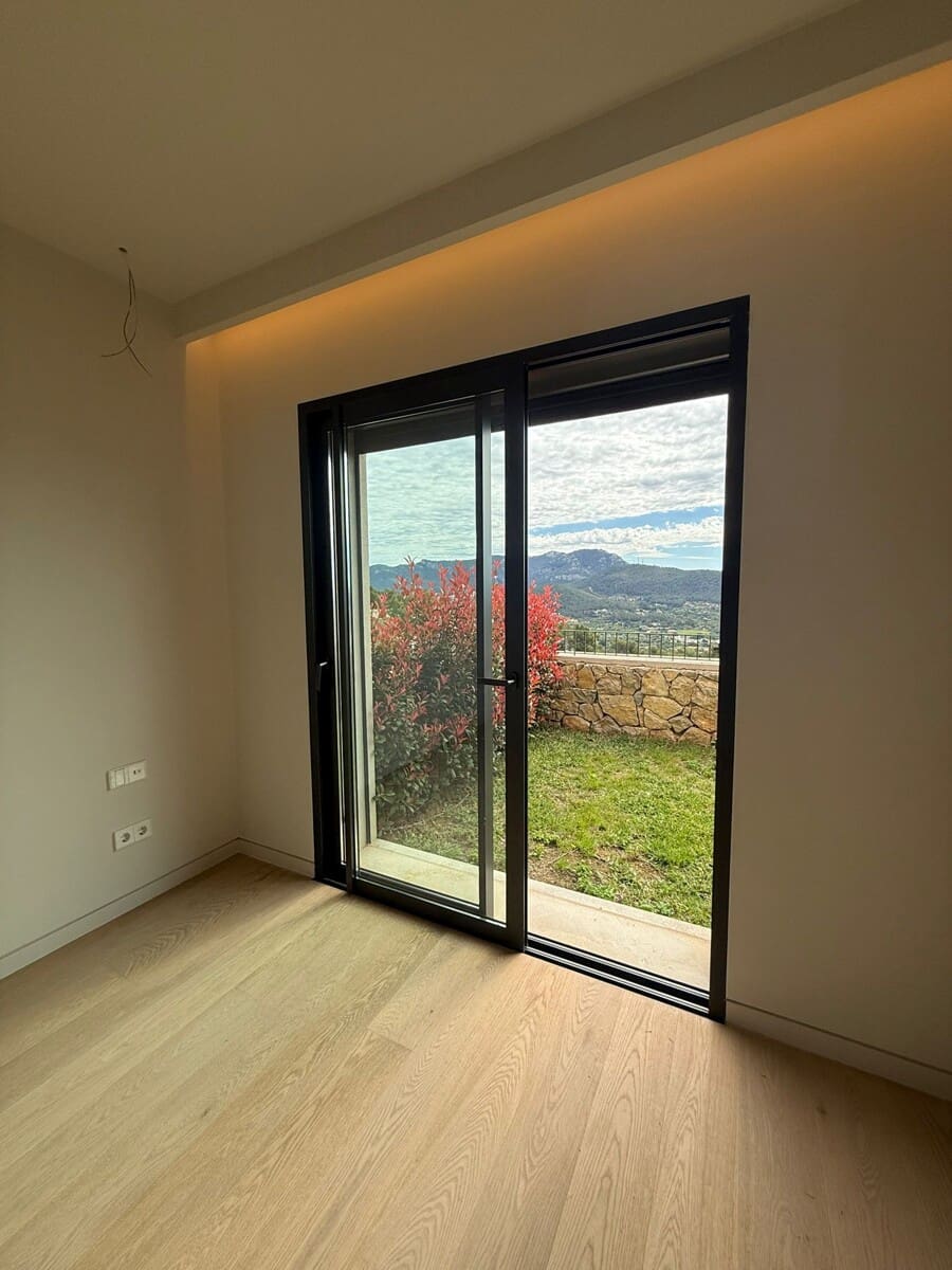 3 bedroom Villa for sale in Puerto de Andratx with pool garage - € 2,950,000 (Ref: 9801003)