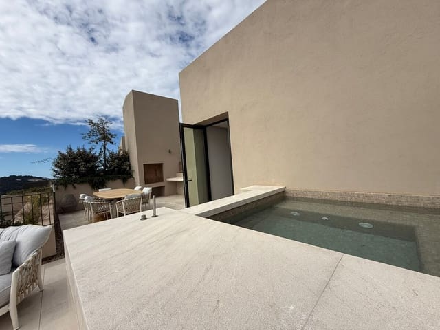 3 bedroom Villa for sale in Puerto de Andratx, Andratx with pool garage - € 2,950,000 (Ref: 9801003)