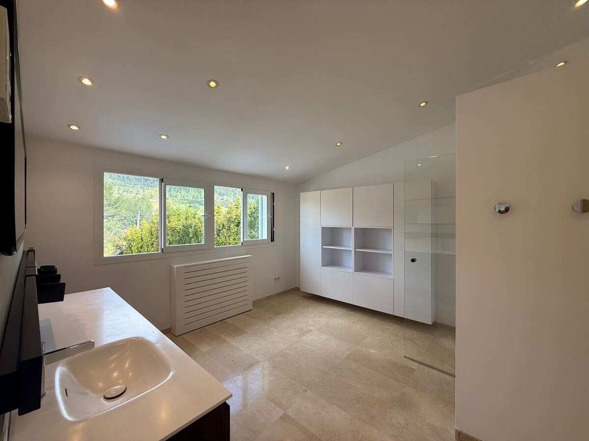 4 quarto Moradia para venda em Es Capdella com piscina - 2 395 000 € (Ref: 9821622)