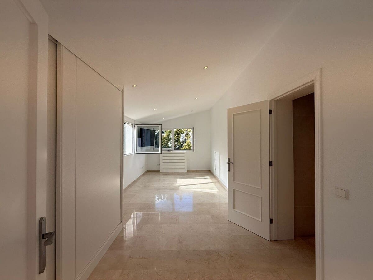 4 quarto Moradia para venda em Es Capdella com piscina - 2 395 000 € (Ref: 9821622)
