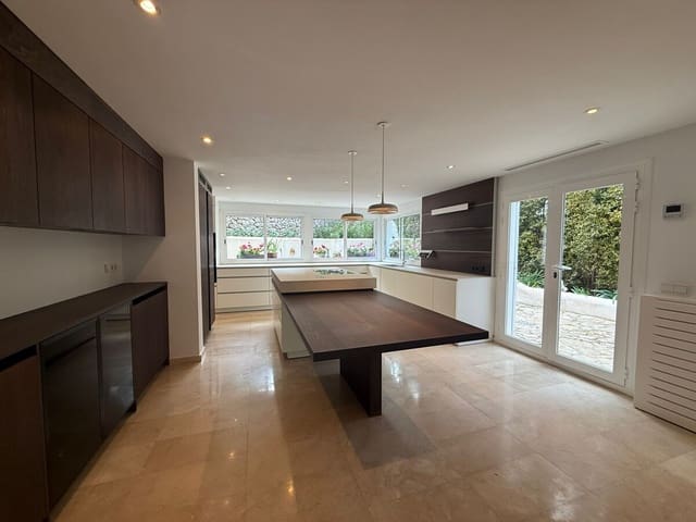 4 quarto Moradia para venda em Es Capdella, Calvià com piscina - 2 395 000 € (Ref: 9821622)