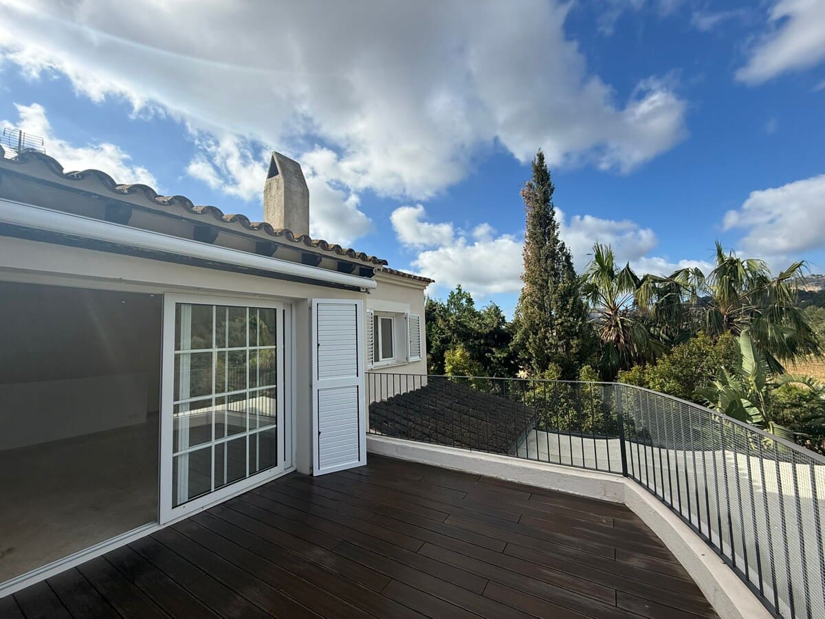 4 quarto Moradia para venda em Es Capdella com piscina - 2 395 000 € (Ref: 9821622)