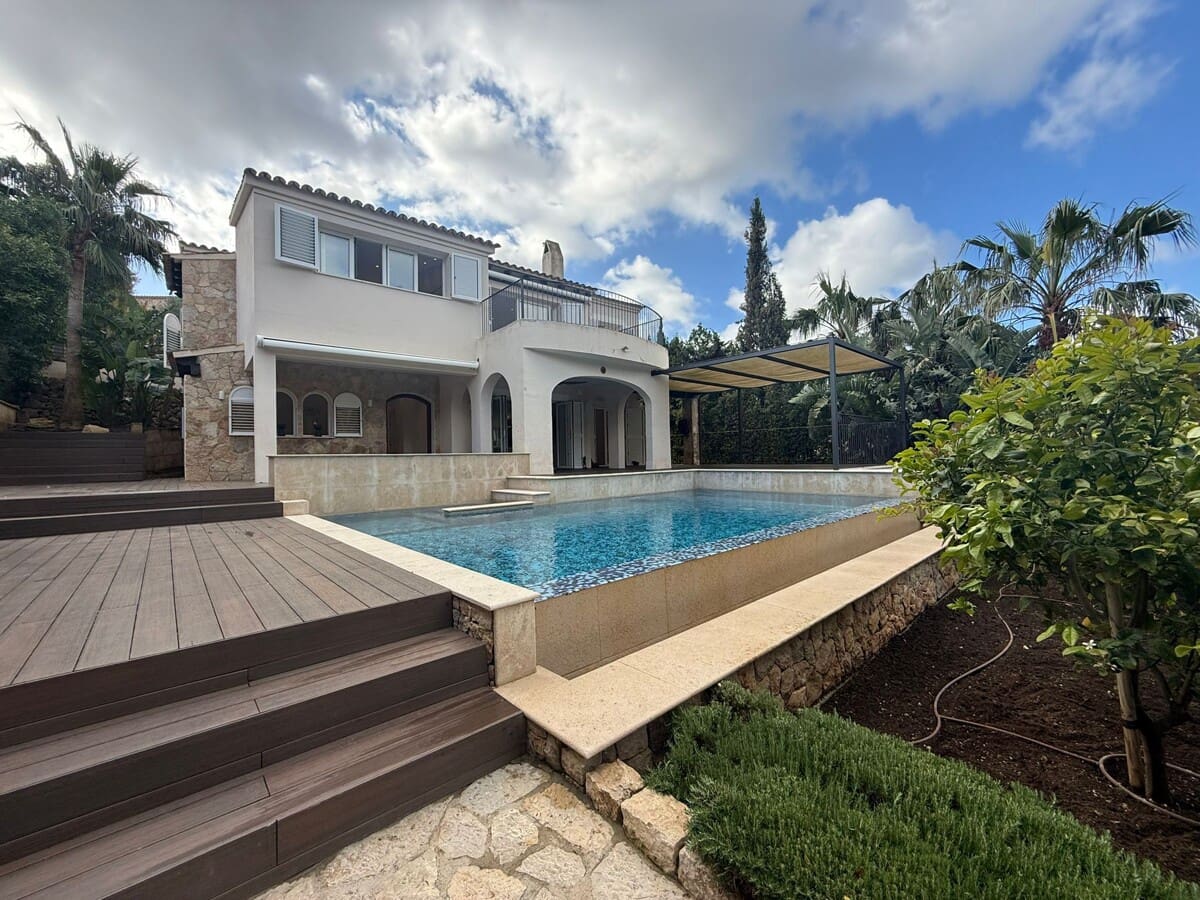 4 quarto Moradia para venda em Es Capdella com piscina - 2 395 000 € (Ref: 9821622)