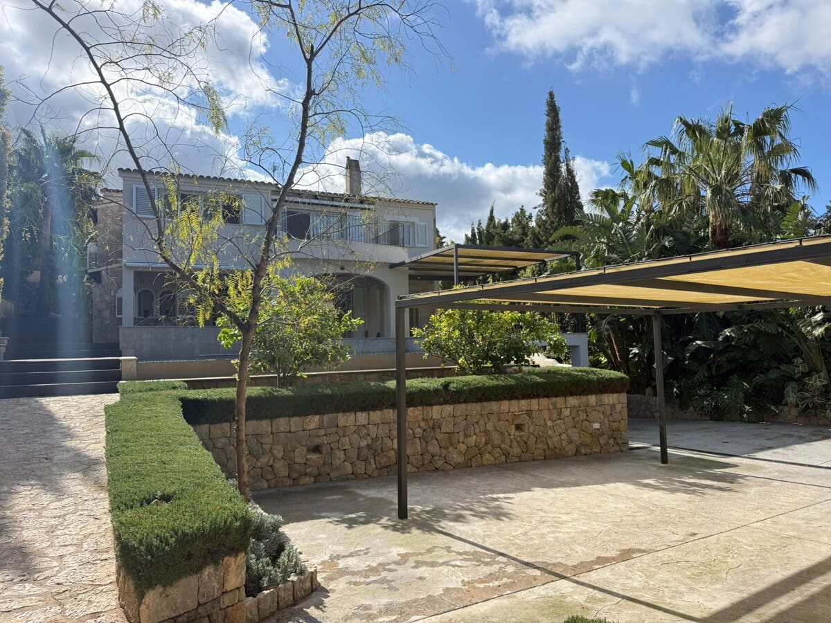 4 quarto Moradia para venda em Es Capdella com piscina - 2 395 000 € (Ref: 9821622)
