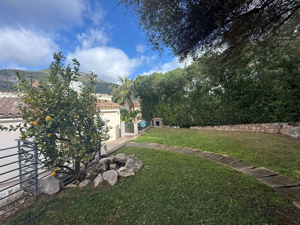 4 quarto Moradia para venda em Es Capdella com piscina - 2 395 000 € (Ref: 9821622)