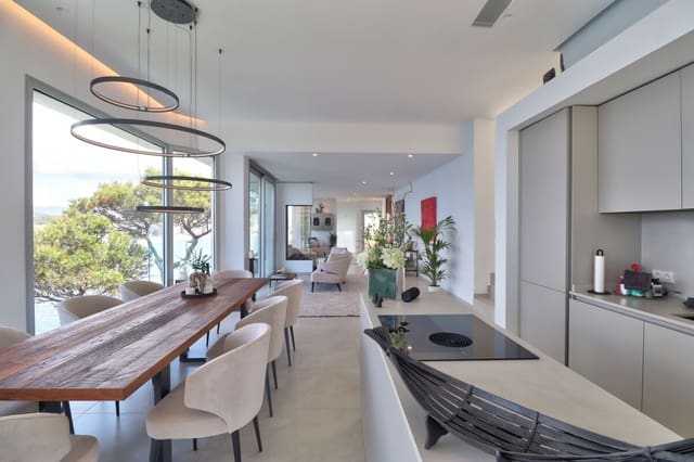 3 slaapkamer Villa te koop in Santa Ponsa, Calvià met zwembad garage - € 7.750.000 (Ref: 9833050)