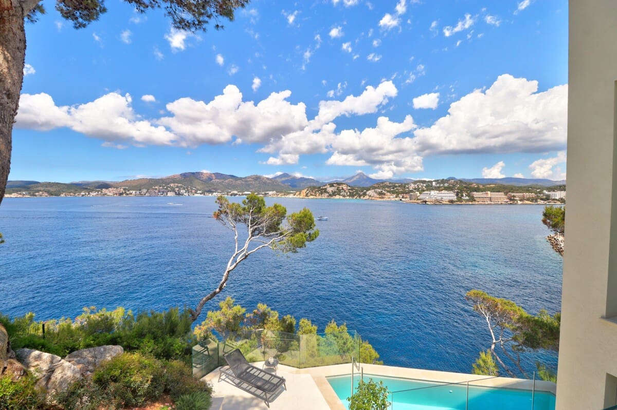 3 slaapkamer Villa te koop in Santa Ponsa met zwembad garage - € 7.750.000 (Ref: 9833050)