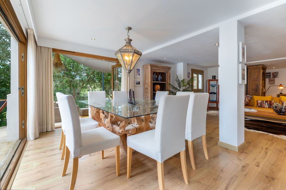 4 soverom Hus til salgs i Calvia med svømmebasseng garasje - € 2 595 000 (Ref: 9869686)