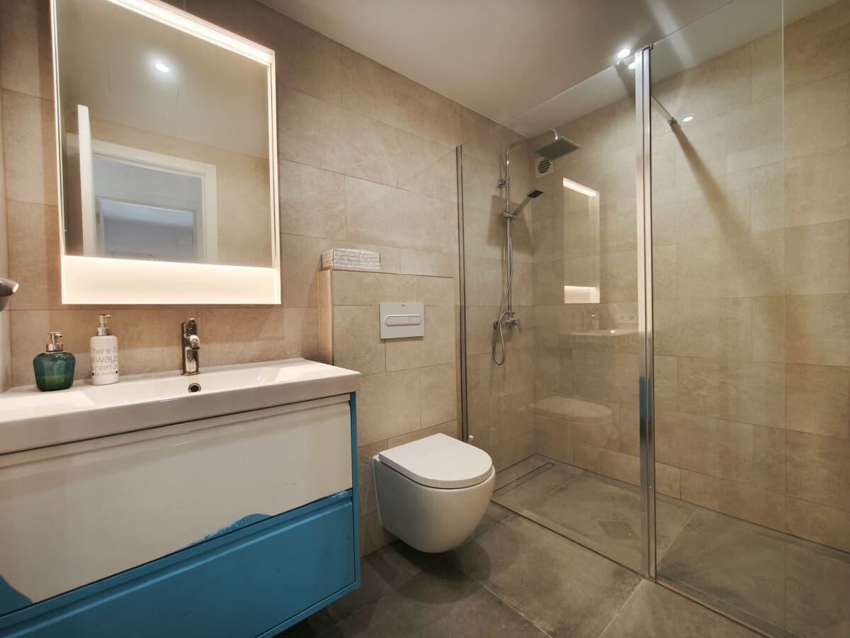 2 bedroom Flat for sale in Puerto de Andratx with garage - € 495,000 (Ref: 9926501)