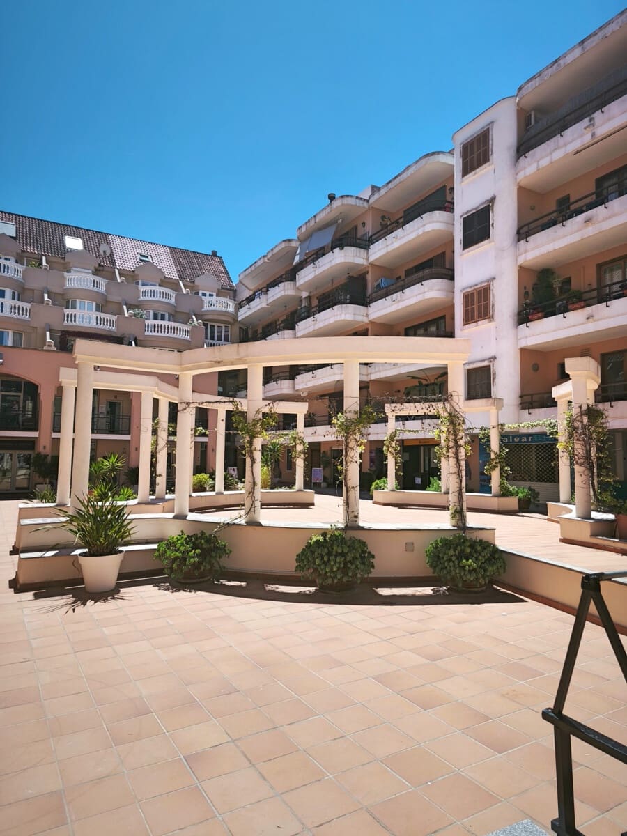 2 bedroom Flat for sale in Puerto de Andratx with garage - € 495,000 (Ref: 9926501)