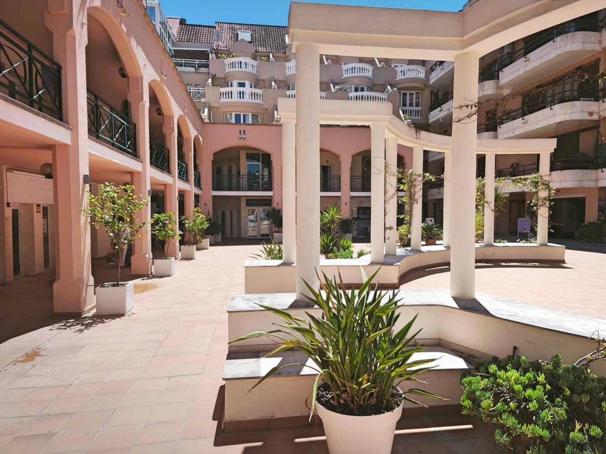 2 bedroom Flat for sale in Puerto de Andratx with garage - € 495,000 (Ref: 9926501)