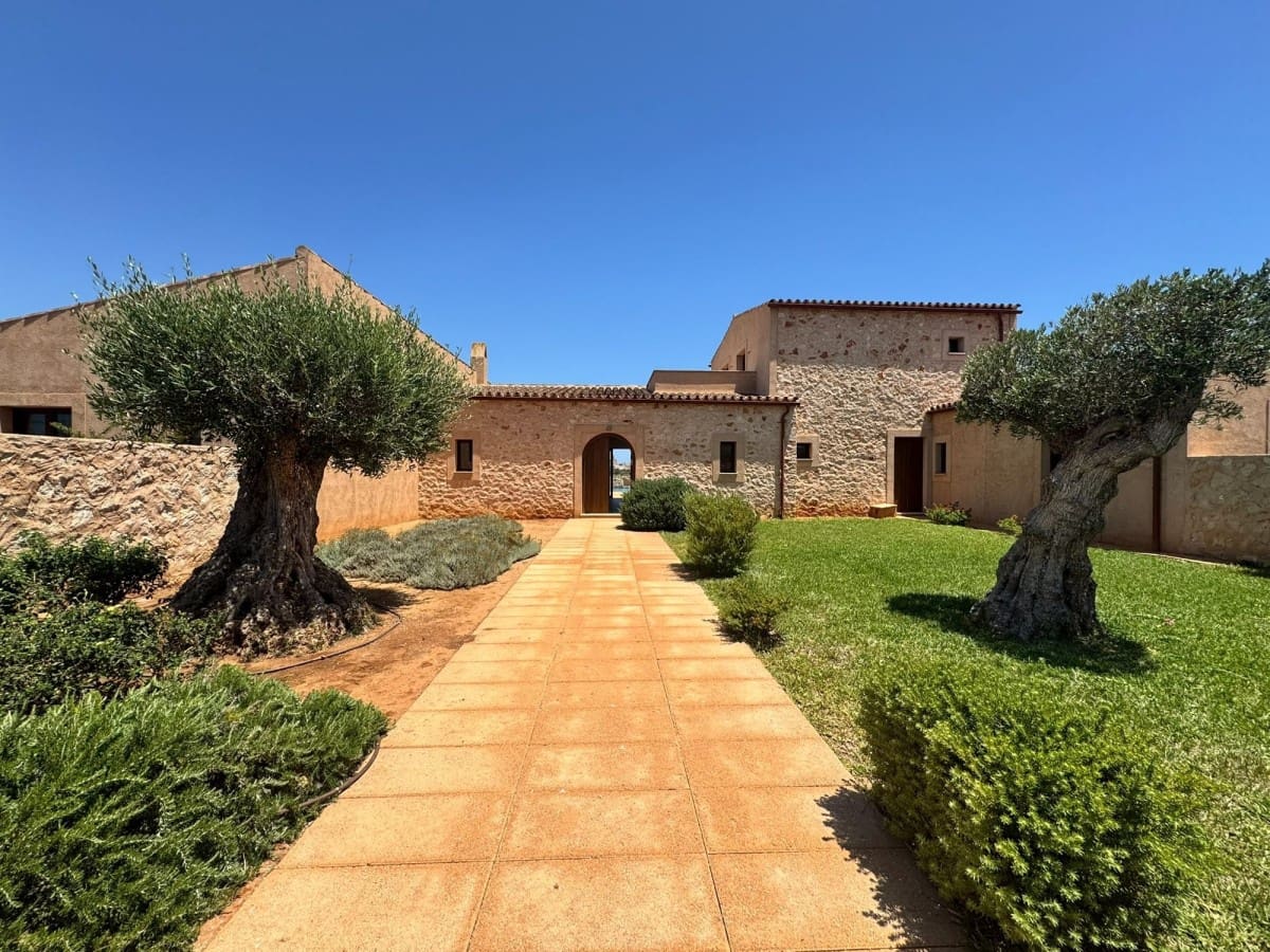 5 soverom Finca/Herregård til leie i Santanyi med svømmebasseng - € 10 000 (Ref: 9943180)